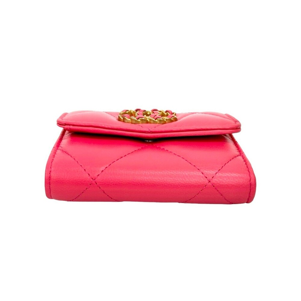 CHANEL Authentic Pink Leather Logo Wallet - Picture 6 of 10